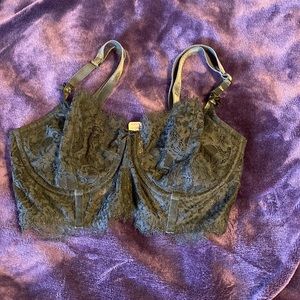 Victoria Secret 32DD Bra